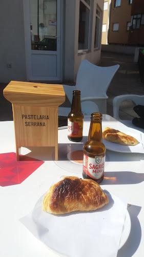 Opinii despre Padaria Serrana - Avenida (Por trás da Polícia) în Vila Real - Gastronomia e hotelaria
