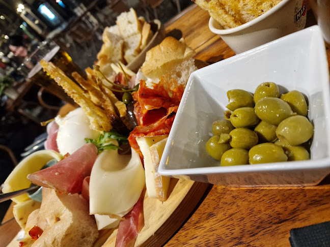 Opinii despre Vermuteria da Baixa în Porto - Gastronomia e hotelaria