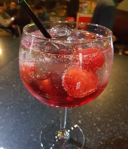 Tabu Bar - Gastronomia e hotelaria