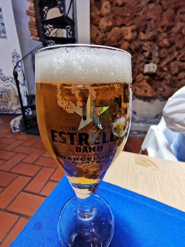 http://www.vilaadentro.pt/