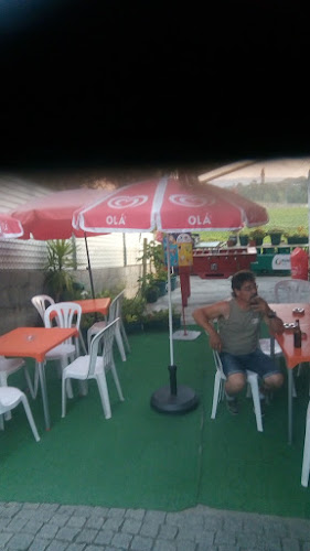 R. de Linhares 5, 4560-800