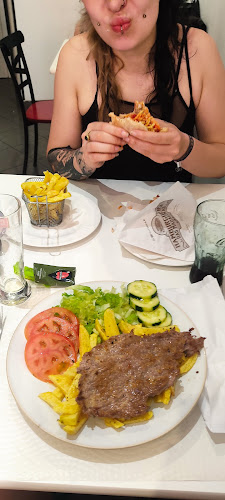 Opinii despre Burguer House das Madalenas în Funchal - Gastronomia e hotelaria