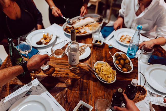 Meia-Nau Porto - Gastronomia e hotelaria