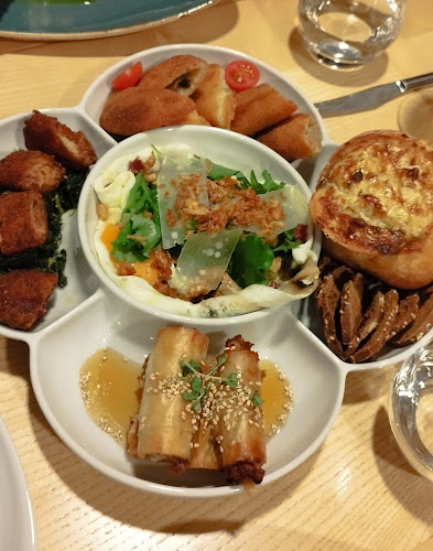 Opinii despre éLeBê Centro în Porto - Gastronomia e hotelaria