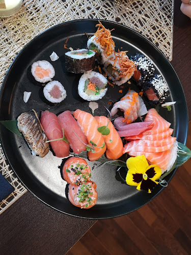 Sushi Akira - Gastronomia e hotelaria