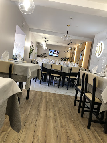 Opinii despre Couceiro's dos Leitões în Casal Comba - Gastronomia e hotelaria