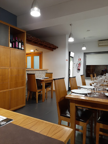 R. Teles Loureiro 18, 3670-261 Vouzela