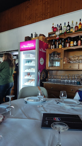 Restaurante Feira Velha Phone number