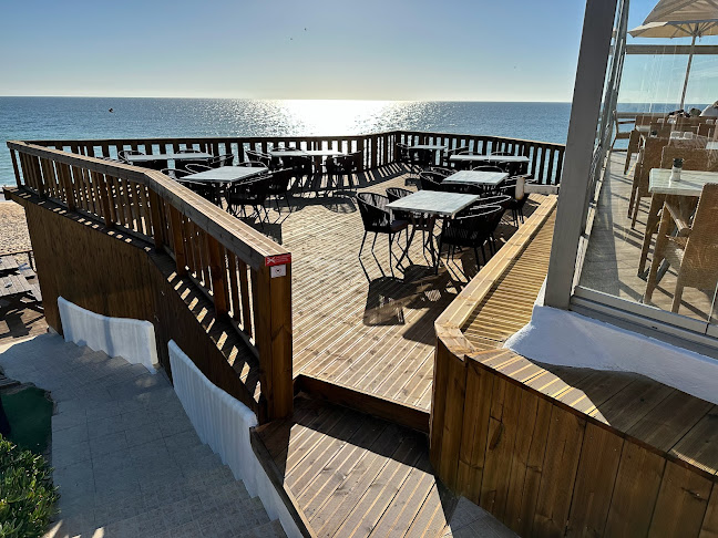 Praia Do Garrao Julia’s Beach, Av. Oceano, 8135-170 Almancil