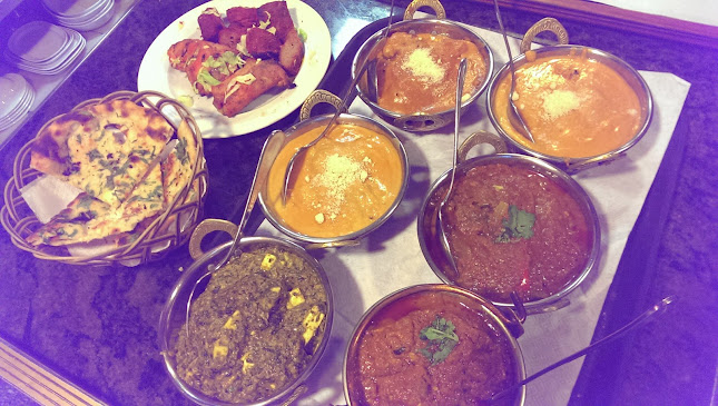Thali - Indian Cuisine - Porto