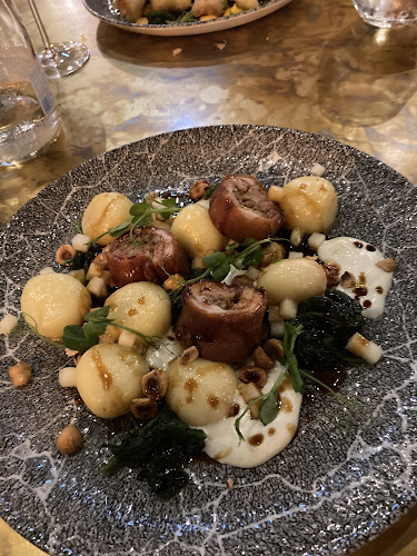 Comentarii opinii despre Primadonna