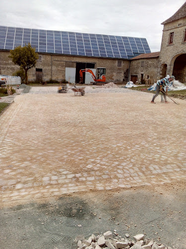 R. de Santo António, Gaeiras