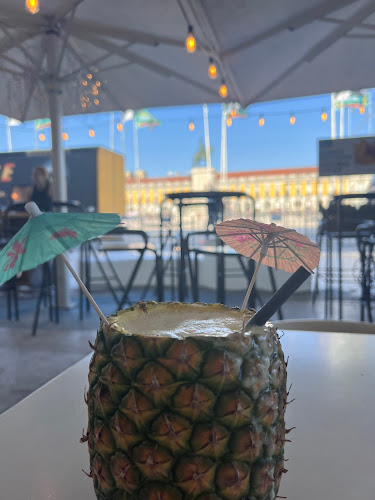 Comentarii opinii despre Baía do Peixe - Praça do Comércio