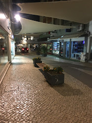 Varius restaurante bar