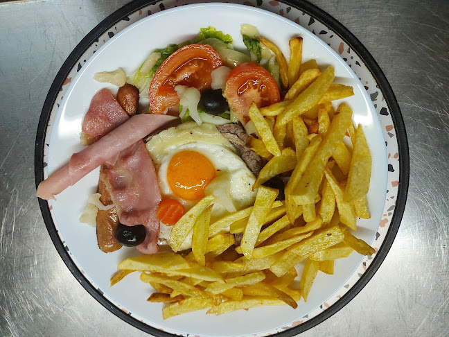 Opinii despre Café snack bar A Cantina în Rio Tinto - Gastronomia e hotelaria