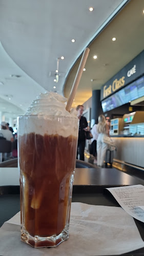 First Class Café - Gastronomia e hotelaria