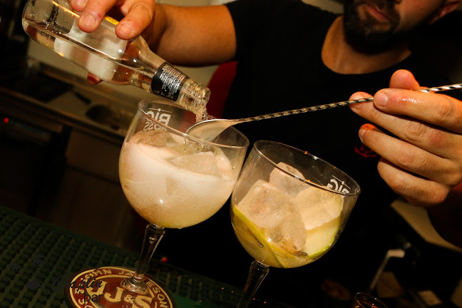 Chaplin Bar - Gastronomia e hotelaria