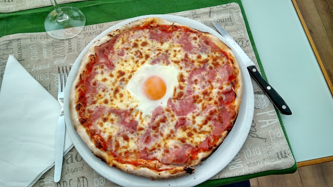 R. Machado Santos 28, 2430-250 Marinha Grande