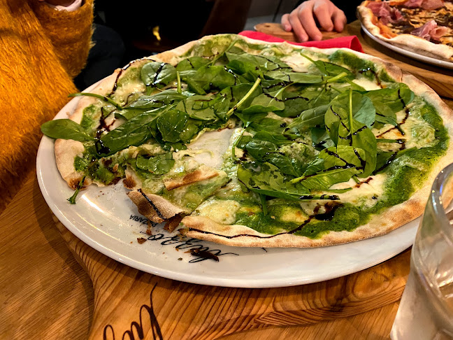 Pizzaria Luzzo | Braga - Gastronomia e hotelaria