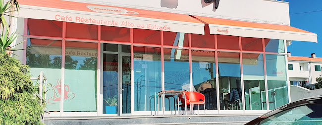 Opinii despre Alto da Estrada în Rio Meão - Gastronomia e hotelaria