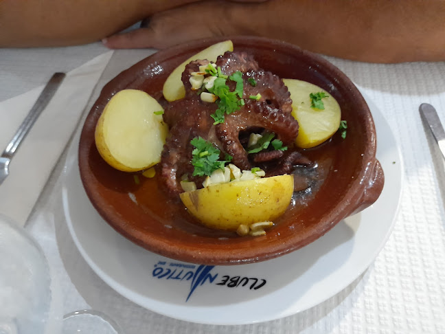 Café-restaurante Clube Náutico - Gastronomia e hotelaria