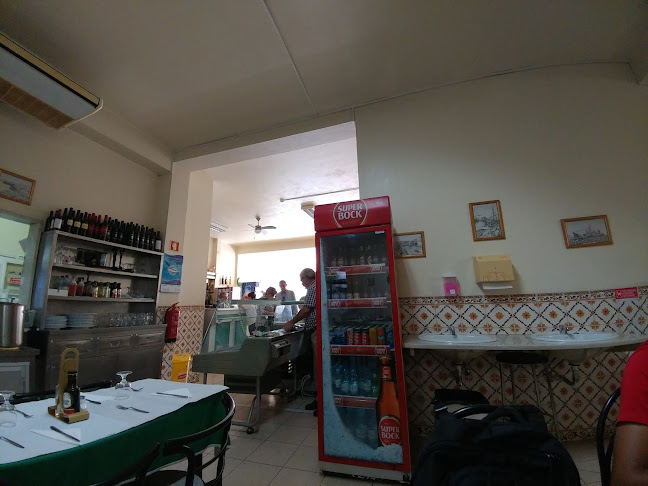 No, R. Cruz das Mestras 57, 8000-261 Faro