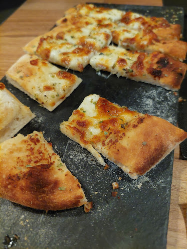 Famiglia Lamana Pizzeria