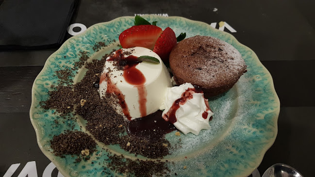 Av. Tibães 940, 4770-582 Vale de São Cosme