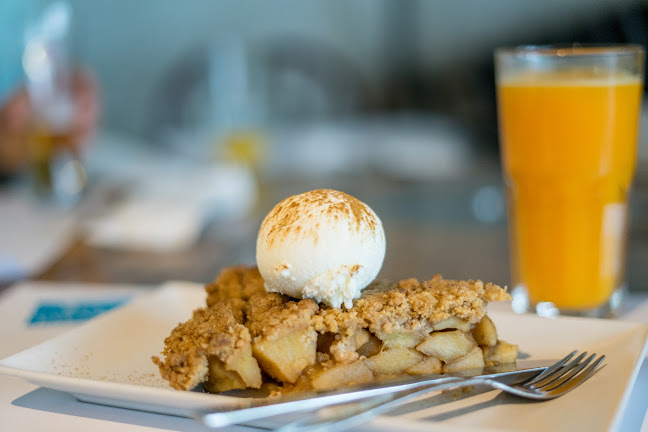 Via do Castelo do Queijo 395, 4100-429 Porto