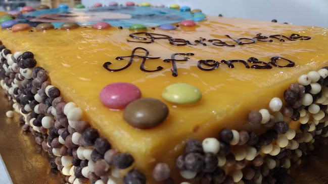 Comentarii opinii despre Por-O-Sol- Pastelaria & Pão Quente, Lda.