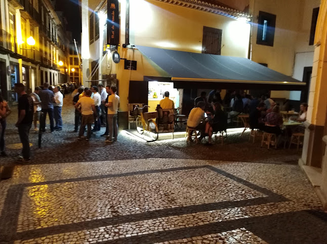 Rei da Poncha - Gastronomia e hotelaria