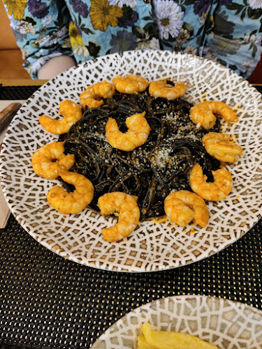 Opinii despre Dona Francesinha Porto în Porto - Gastronomia e hotelaria