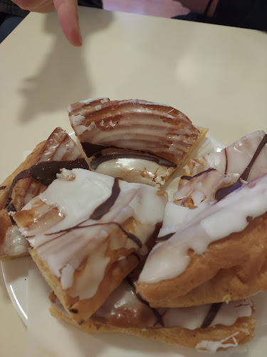 Cafe, Pastelaria, Pão Quente Da Lixa, Lda. - Vila Cova da Lixa
