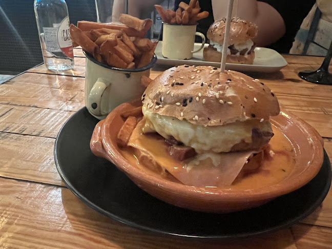 Rusty'co Bar e Restaurante - Gastronomia e hotelaria