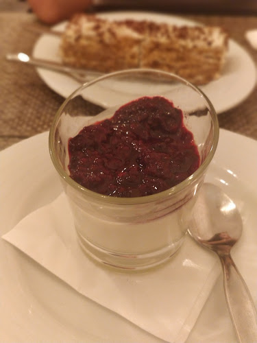 Comments and reviews of Restaurante Arco Bar
