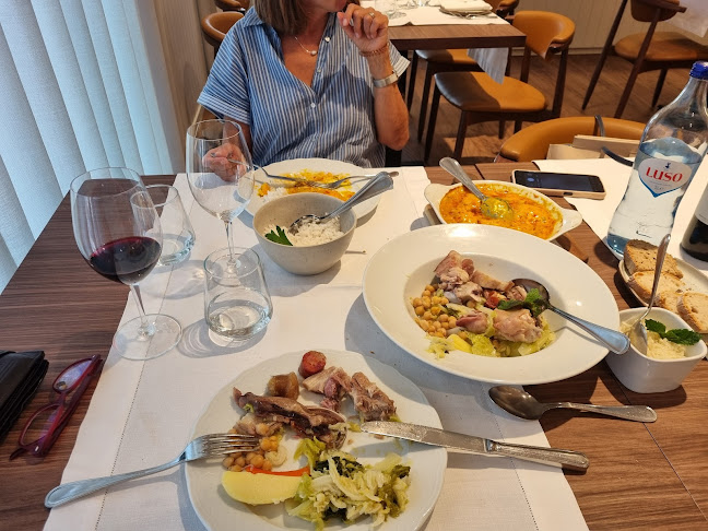 Cascata . - Gastronomia e hotelaria