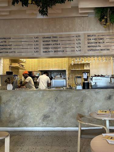 Comentarii opinii despre Frutaria Juice