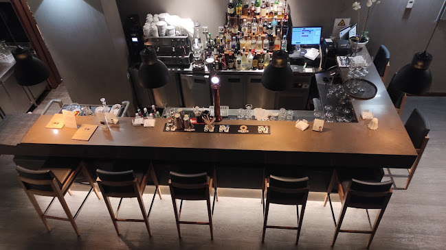 Opinii despre AddVerso Restaurant & Bar în Porto - Gastronomia e hotelaria