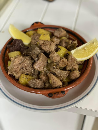 http://facebook.com/pages/category/Portuguese-Restaurant/O-Vaz-165598033643412/