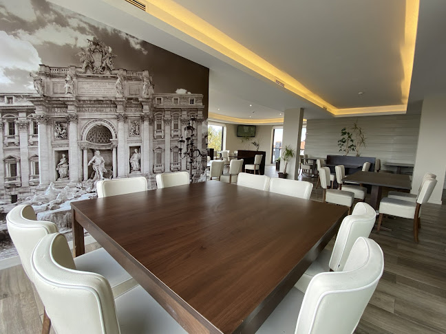 R. António Correia de Oliveira 2, 4435-617 Baguim do Monte