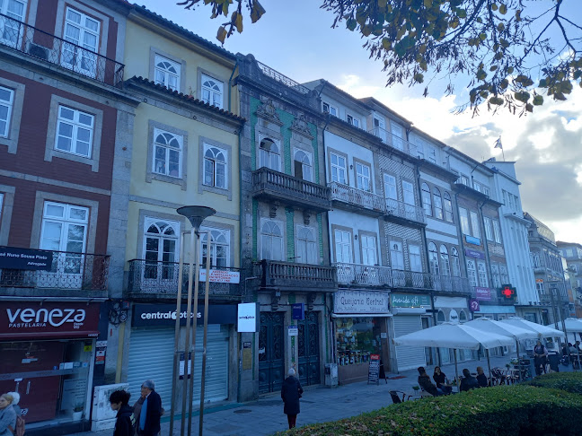 R. Gabriel Pereira de Castro 100, 4700-385 Braga