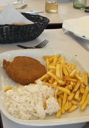 O Nosso Prego Restaurante & Cervejaria - Costa da Caparica - Gastronomia e hotelaria