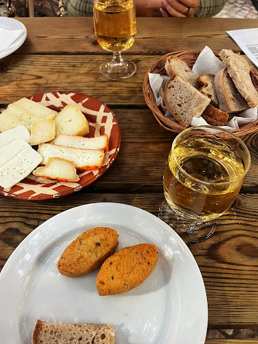 Casa Independente - Gastronomia e hotelaria