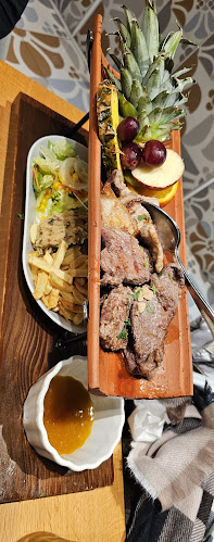 Opinii despre O Farnel în Alcochete - Gastronomia e hotelaria