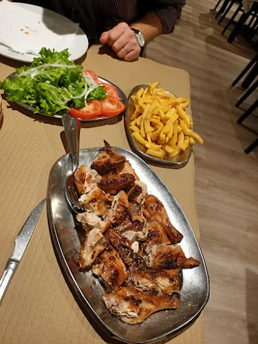 R. Dona Maria 150, 2400-489 Leiria