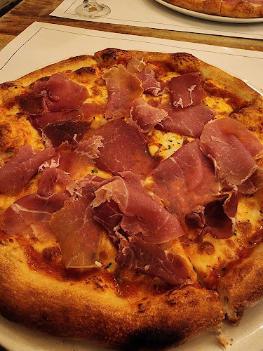 Pizzeria Maria - Gastronomia e hotelaria