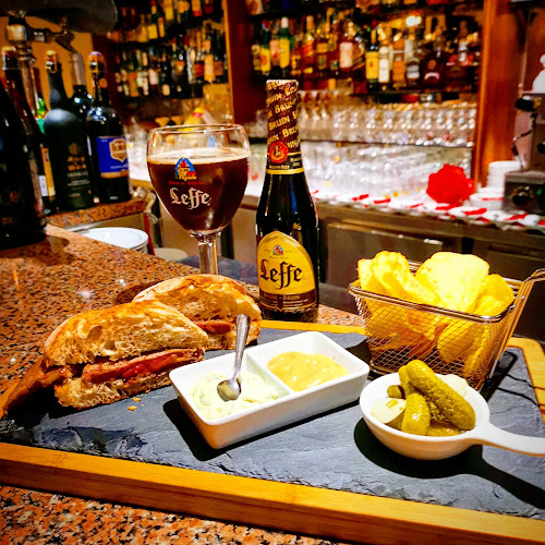 Comentarii opinii despre Café Manolito