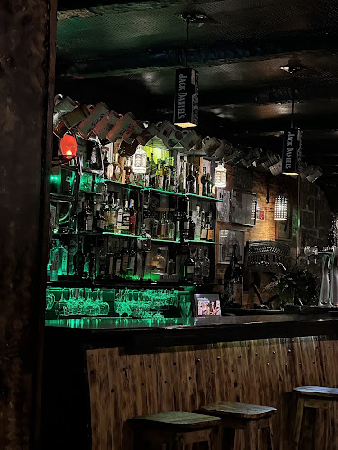 Caqui Bar - Gastronomia e hotelaria