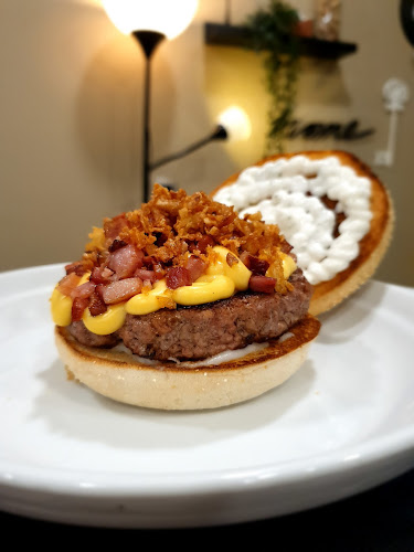 Comentarii opinii despre Bueda Fome Burger House