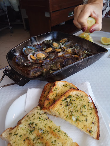 2ª, Bairro do Terreiro 9 11, 9500-713 São Roque